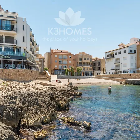 Waterfront With Panoramic Views Villa *